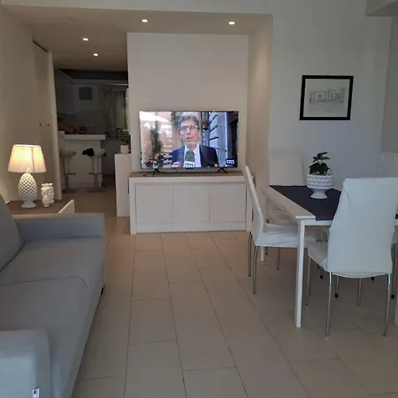 Casa Rosa Di Sicilia Lägenhet